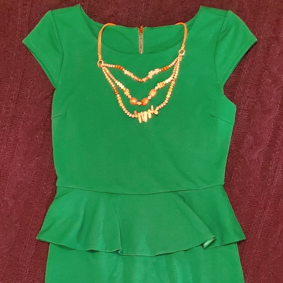 Gemma Peplum Dress - Picture 3 of 5